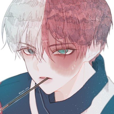 婚车头车着急赶场将新人丢高速口